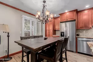 5525 E Thomas Rd, Phoenix, AZ 85018 - Photo 8