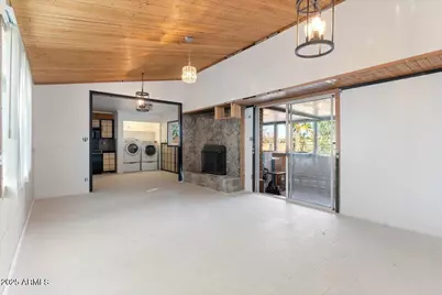 4215 N 105th Avenue, Phoenix, AZ 85037 - Photo 4