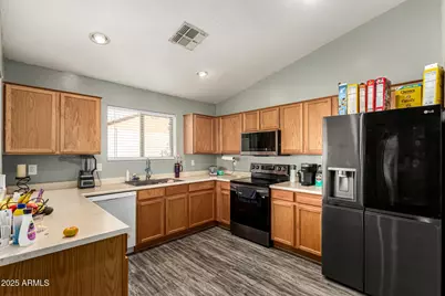 15132 W Taylor Street, Goodyear, AZ 85338 - Photo 12