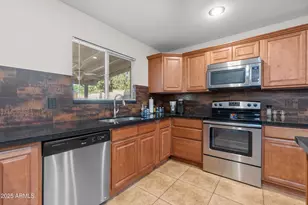 4450 W Ironwood Dr, Glendale, AZ 85302 - Photo 12