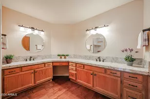 9118 W Topeka Dr, Peoria, AZ 85382 - Photo 16