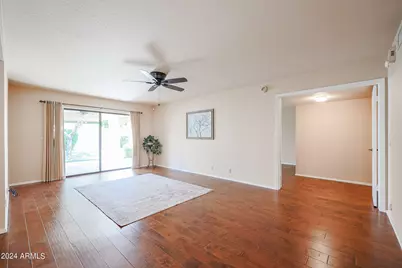 9118 W Topeka Drive, Peoria, AZ 85382 - Photo 6