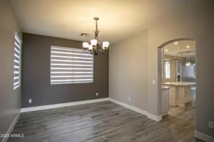 7033 W Honeysuckle Dr, Peoria, AZ 85383 - Photo 8