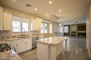 7033 W Honeysuckle Dr, Peoria, AZ 85383 - Photo 14