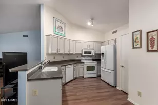 9158 W Ludlow Dr, Peoria, AZ 85381 - Photo 14