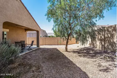 25334 W Maldonado Court, Buckeye, AZ 85326 - Photo 32