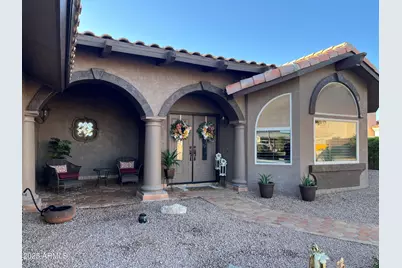 586 W Casa Grande Lakes Boulevard N, Casa Grande, AZ 85122 - Photo 2