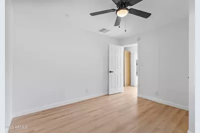 4137 W State Avenue, Phoenix, AZ 85051 - Photo 16