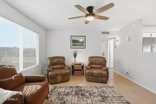 2902 E Villa Theresa Dr, Phoenix, AZ 85032 - Photo 10