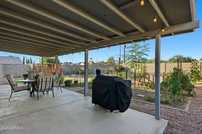 2902 E Villa Theresa Drive, Phoenix, AZ 85032 - Photo 22