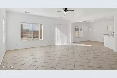 9951 W Bloch Road, Tolleson, AZ 85353 - Photo 2