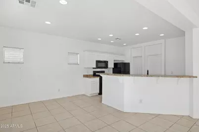 9951 W Bloch Road, Tolleson, AZ 85353 - Photo 4