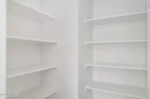 9951 W Bloch Rd, Tolleson, AZ 85353 - Photo 8