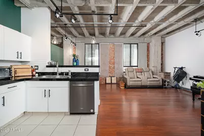 114 W Adams Street #402, Phoenix, AZ 85003 - Photo 2