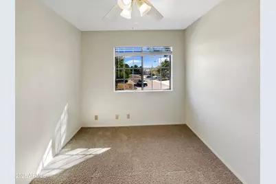 24018 N 40th Drive, Glendale, AZ 85310 - Photo 12