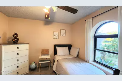 5515 W Hatcher Road, Glendale, AZ 85302 - Photo 8