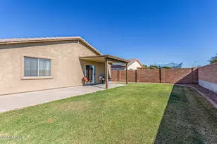 25643 W Satellite Ln, Buckeye, AZ 85326 - Photo 24