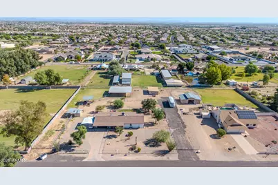 14403 N 181st Avenue, Surprise, AZ 85388 - Photo 40