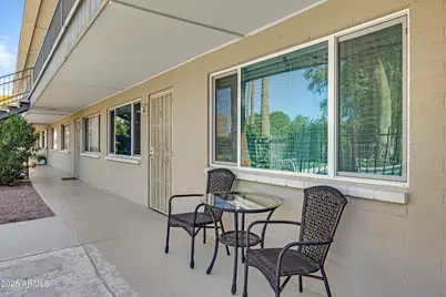 1111 E Turney Avenue #7, Phoenix, AZ 85014 - Photo 2