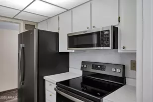 13621 N 98th Ave, Sun City, AZ 85351 - Photo 12