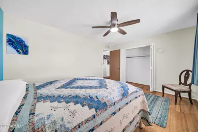 10517 W Cumberland Drive, Sun City, AZ 85351 - Photo 16
