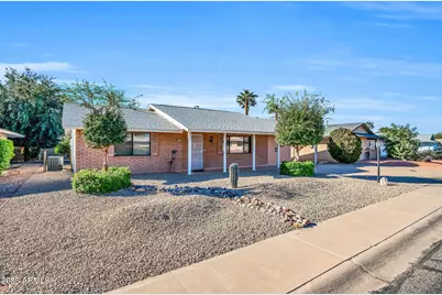 10517 W Cumberland Drive, Sun City, AZ 85351 - Photo 2