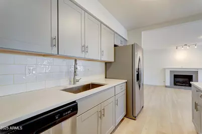 2427 E Marmora Street, Phoenix, AZ 85032 - Photo 16