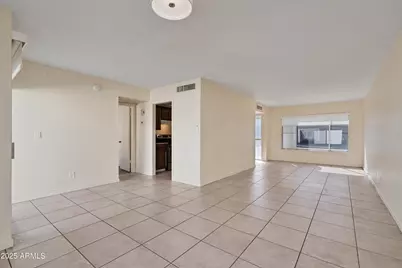 1018 E Michelle Drive, Phoenix, AZ 85022 - Photo 12