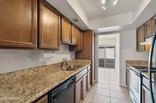 1018 E Michelle Dr, Phoenix, AZ 85022 - Photo 18