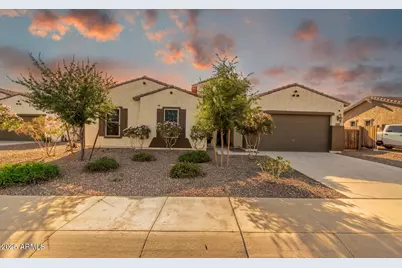 18327 W Wolf Street, Goodyear, AZ 85395 - Photo 1