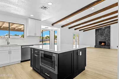 39 W Vinedo Lane, Tempe, AZ 85284 - Photo 1