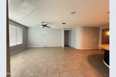 943 W Danish Red Trail, San Tan Valley, AZ 85143 - Photo 14