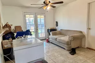 7125 W Heatherbrae Dr, Phoenix, AZ 85033 - Photo 6