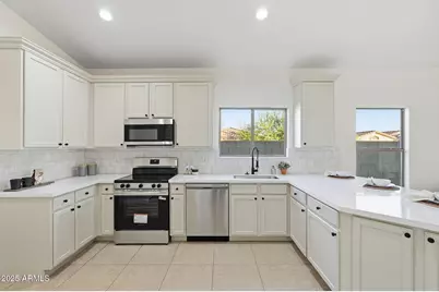 12105 W Ocotillo Lane, El Mirage, AZ 85335 - Photo 10
