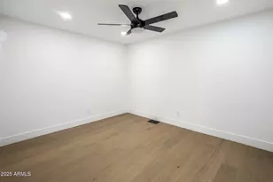 3800 E Lincoln Dr, Phoenix, AZ 85018 - Photo 22