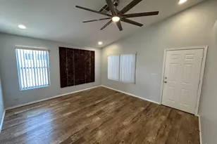 16732 N 160th Ave, Surprise, AZ 85374 - Photo 10