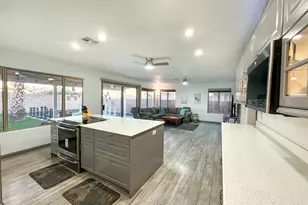 17311 N Kimberly Way, Surprise, AZ 85374 - Photo 6