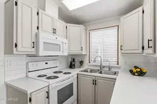 111 S Greenfield Rd, Mesa, AZ 85206 - Photo 6