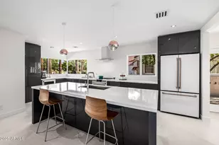 517 W Holly St, Phoenix, AZ 85003 - Photo 12