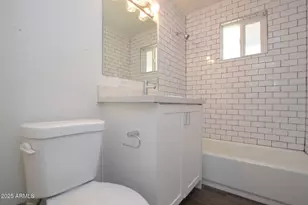 1202 E Kaler Dr, Phoenix, AZ 85020 - Photo 8