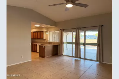 10138 W Highland Avenue, Phoenix, AZ 85037 - Photo 16