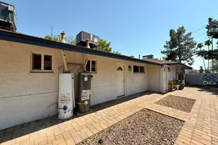 1202 E Kaler Dr, Phoenix, AZ 85020 - Photo 12