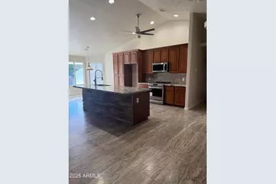 1247 E Sunset Drive, Casa Grande, AZ 85122 - Photo 10