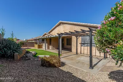 18641 W Western Star Boulevard, Goodyear, AZ 85338 - Photo 28