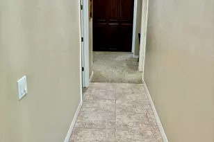 929 E Derby Dr, Tempe, AZ 85284 - Photo 22