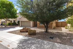 22908 N Candlelight Ct, Sun City West, AZ 85375 - Photo 4