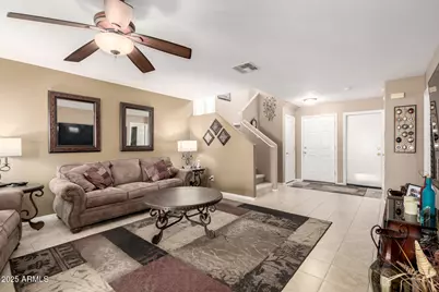 191 N 222nd Drive, Buckeye, AZ 85326 - Photo 8