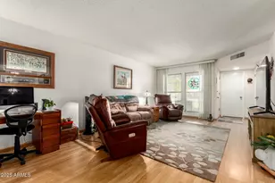 10422 W Ocotillo Dr, Sun City, AZ 85373 - Photo 4