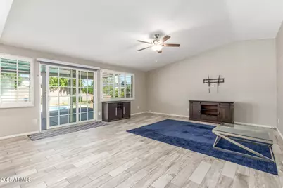 4012 E Capitan Dreyfus Avenue, Phoenix, AZ 85032 - Photo 4