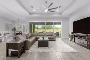 13196 W Woodstock Rd, Peoria, AZ 85383 - Photo 8